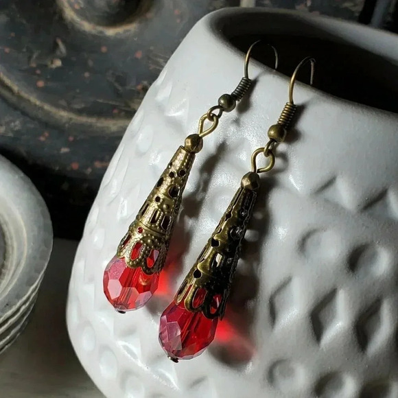 Antique Bronze Filigree Faceted Ruby Red Luster Crystal Teardrop Earrings - Picture 1 of 8